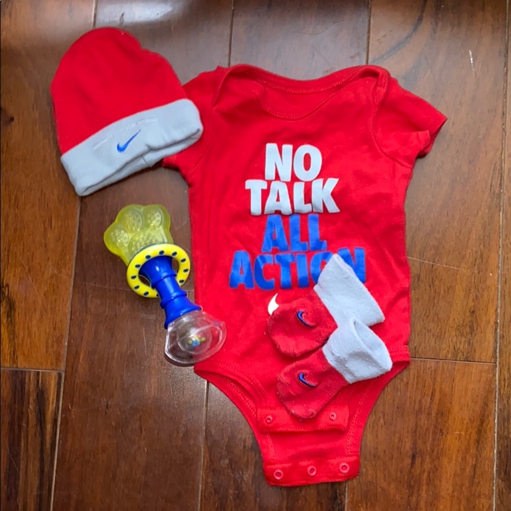Baby Nike set